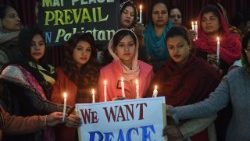 அமைதி வேண்டி பாகிஸ்தான் கிறிஸ்தவர்கள்