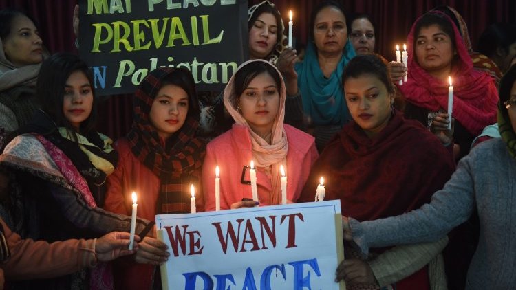 அமைதி வேண்டி பாகிஸ்தான் கிறிஸ்தவர்கள்