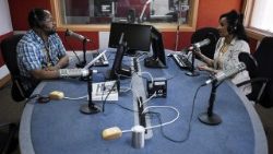 Etiopia, una trasmissione radiofonica