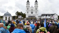 LATVIA-VATICAN-RELIGION-POPE-DIPLOMACY