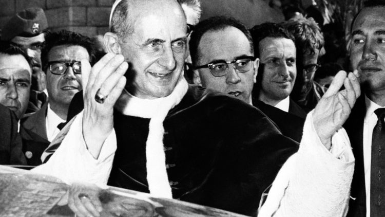 Papst Paul VI. verlässt die Verkündigungsbasilika in Nazareth