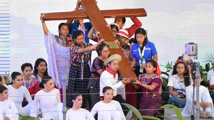 PANAMA-POPE-WYD-VIA-CRUCIS