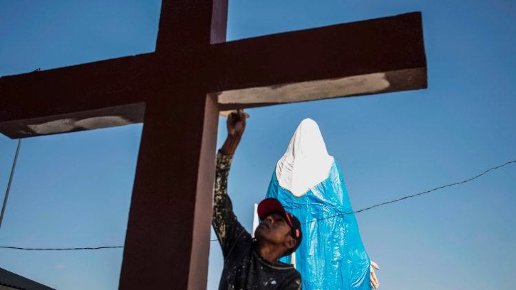 Chiesa nel mondo, in Africa un aumento del numero dei cattolici