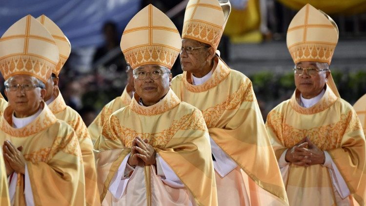 തായ്ലാൻഡ് മെത്രാന്മാർ