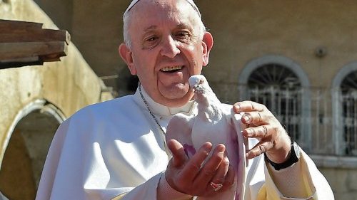 Für Frieden! Appelle des Papstes gegen einen „Weltkrieg auf Raten“