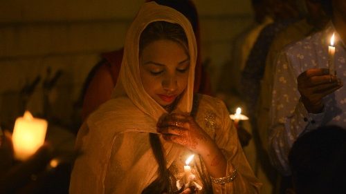 Pakistan: Auch Konfessionszugehörigkeit wird erhoben