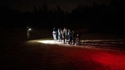 Kristo Yesu Msalabani ni kielelezo cha upendo usio na kikomo: Upendo kwa Mungu Baba na upendo kwa Jirani. 