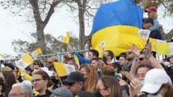 Bei der Heiligen Messe in Floriana waren auch Ukraine-Flaggen zu sehen