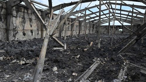 Ein zerstörtes Warenhaus in Odessa