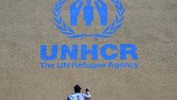 UNHCR எனப்படும் ஐ.நா.வின் புலம்பெயர்ந்தோர் நிறுவனம் 