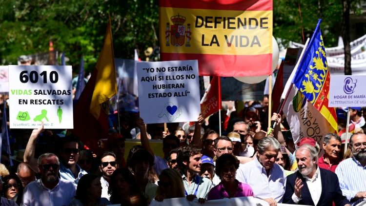 Lebensschützer demonstrieren in Spanien