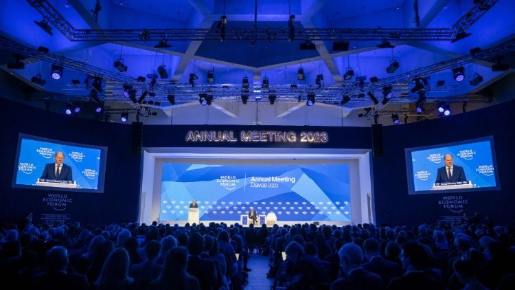 Davosas Ekonomikas forumā