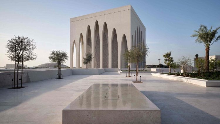 Jedna z budov Domu abrah&aacute;movsk&eacute; rodiny