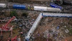Nach Zugunglück in Griechenland berichten Bahn-Mitarbeiter von Problemen mit technischer Verkehrskontrolle