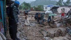 O ciclone Freddy ao atingir o Malaui, lembrado pelo Papa