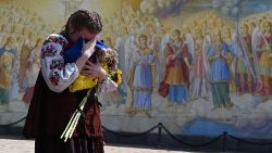 Eine ukrainische Witwe eines amerikanischen Freiwilligen, der in Bachmut starb 