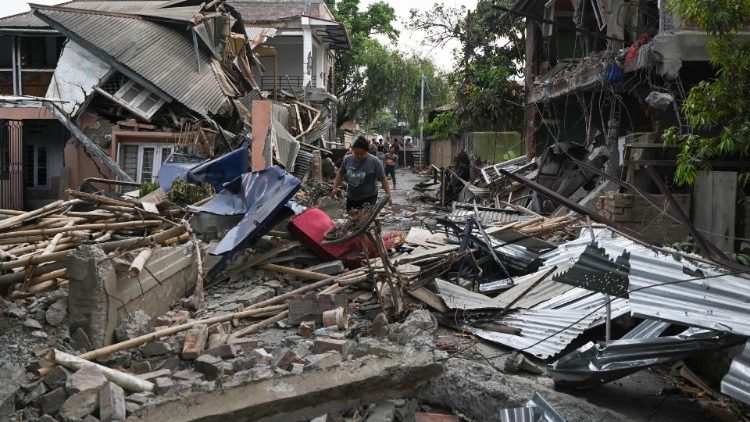 மணிப்பூர் கலவரக் காட்சி (கோப்புப்படம்)