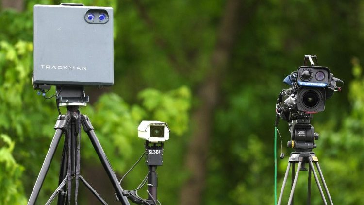 Ein Motiv - viele Kameras: Die Medienberichterstattung spielt auch im kirchlichen Kontext eine wichtige Rolle.