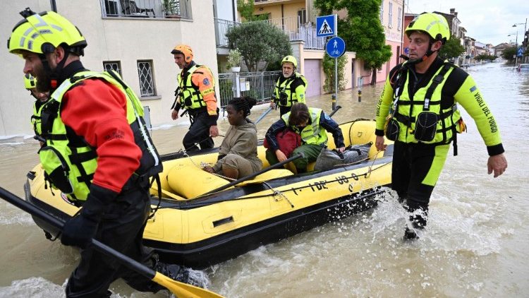 इटली में बाढ़ की स्थिति