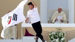 האפיפיור פרנציסקוס מכריז על דר׳ קוריאה כמקום בו יתקיים יום הצעירים העולמי הבא