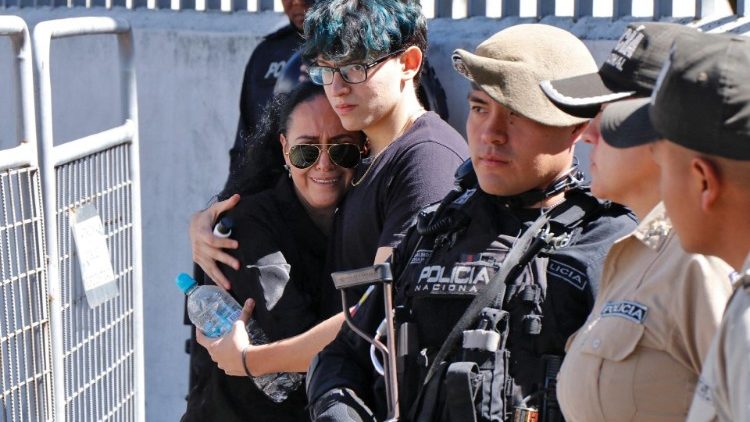 Die Schwester des ermordeten Präsidentschaftskandidaten am Donnerstag in Quito