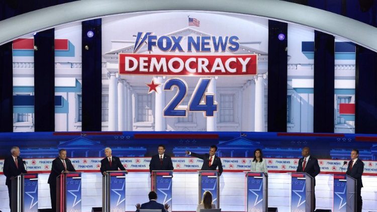 Premier débat télévisé du Parti républicain à Milwaukee dans l’état du Wisconsin. 