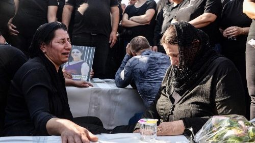 A proximidade do Papa às vítimas de incêndio em Qaraqosh