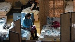 Réfugiés du Haut-Karabagh dans un gymnase de la ville arménienne d'Artashat, le 8 octobre 2023