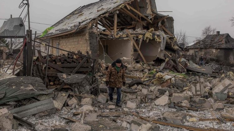 Las ruinas de un bombardeo ruso sobre Kiev el 11 de diciembre.