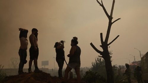 El Papa pide rezar por las víctimas de los incendios en Chile