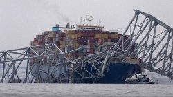 मालवाहक जहाज से टकराने के बाद बाल्टीमोर का फ्रांसिस स्कॉट की ब्रिज ढह गया