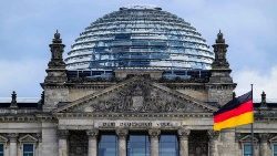 Stimmen aus Berlin zum EU-Votum