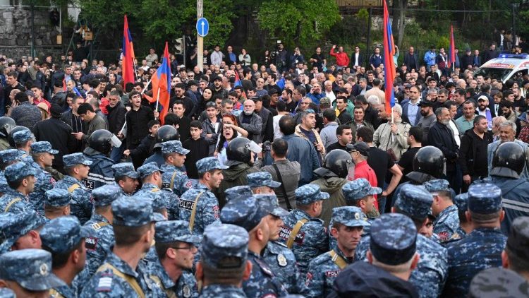 ARMENIA-AZERBAIJAN-CONFLICT-POLITICS-DEMO