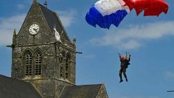 Lors des commémorations à Sainte-Mère-Église, le 6 juin 2024.