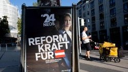 Wahlplakat am 20.9.2024 in Wien - es handelt sich um ein Illustrationsbild, mit dem keine politische Aussage verbunden ist
