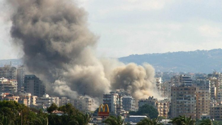 Smoke following an Israeli airstrike on al-Hosh, southern Lebanon