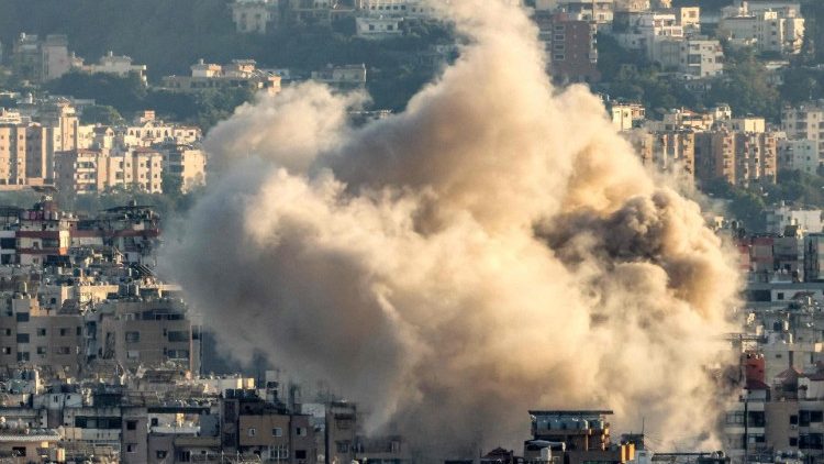 Israeli airstrike on Beirut's southern suburbs