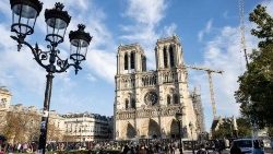 Nhà thờ Đức Bà Paris