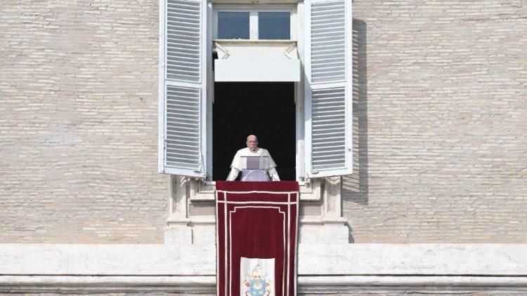 Ferenc pápa vasárnapi Úrangyala imája 