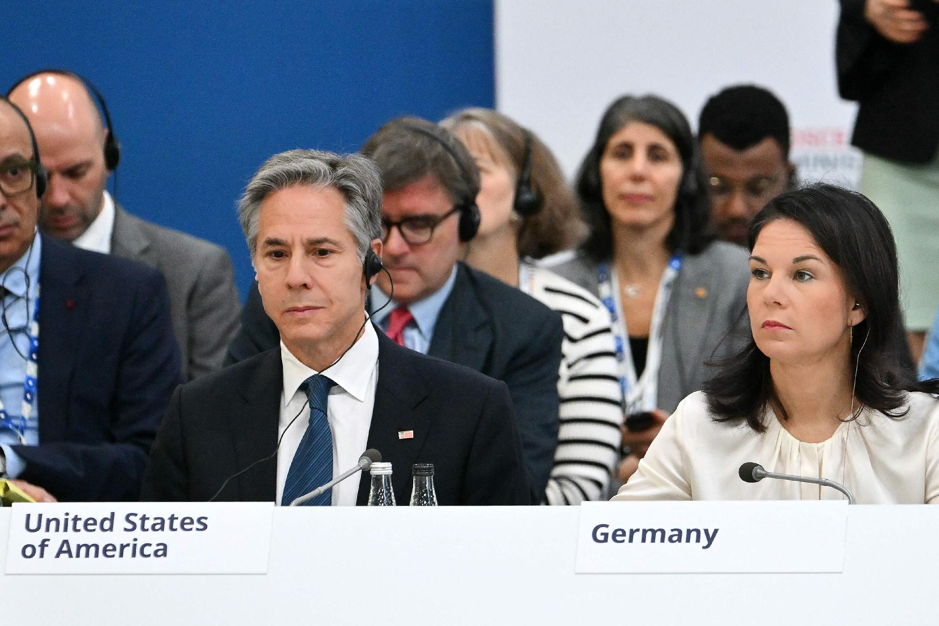 Die Au&szlig;enminister Blinken (USA) und Baerbock (Deutschland) bei der OSZE-Tagung auf Malta