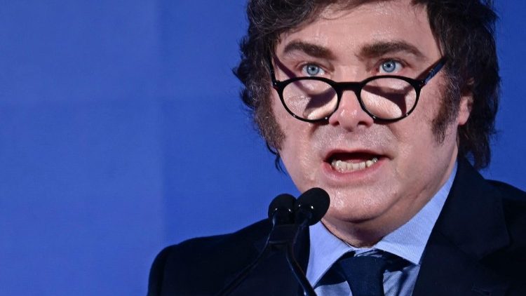 Milei bei einem Auftritt am Samstag in Rom