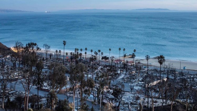 "Extremely Critical" Fire Conditions Return To Los Angeles