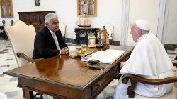 Papa alikutana na kiongozi wa Panama