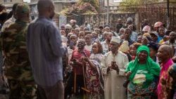 புலம்பெயர்ந்துள்ள மக்கள்