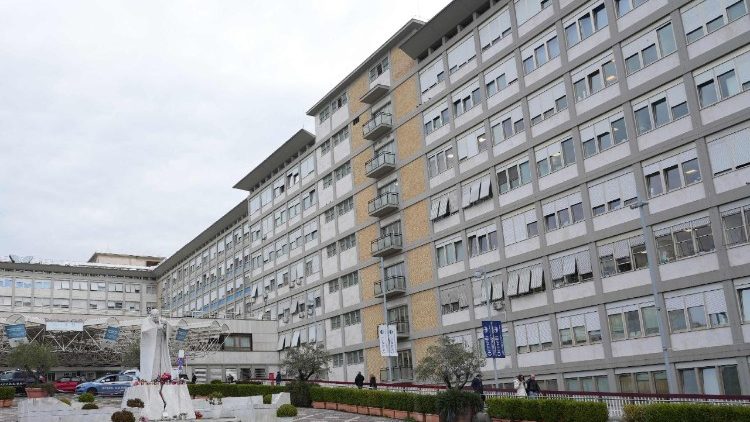 Pogled na bolnišnico Gemelli