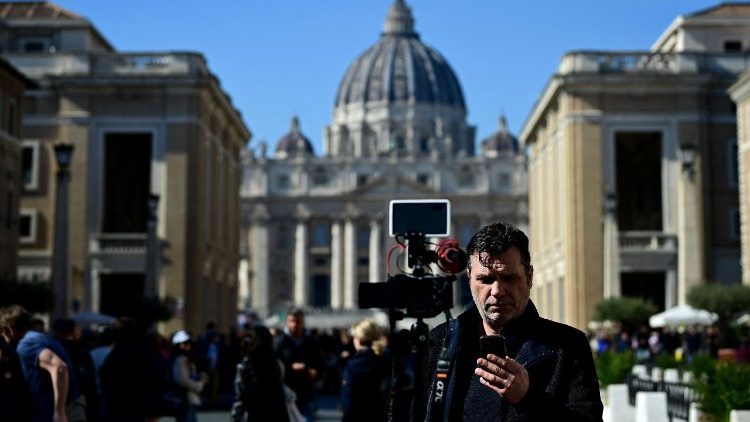 ITALY-VATICAN-POPE-HEALTH