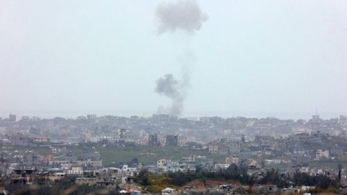 Bombardeos israelíes sobre Gaza: Decenas de muertos