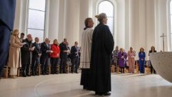 Экуменічнае набажэнства ў берлінскай катэдры Святой Ядзвігі з удзелам прадстаўнікоў улады. Ілюстрацыйнае фота