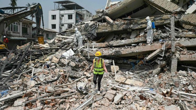 MYANMAR-THAILAND-EARTHQUAKE