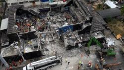 屋根崩落事故現場　2025年4月10日　ドミニカ共和国・サントドミンゴ